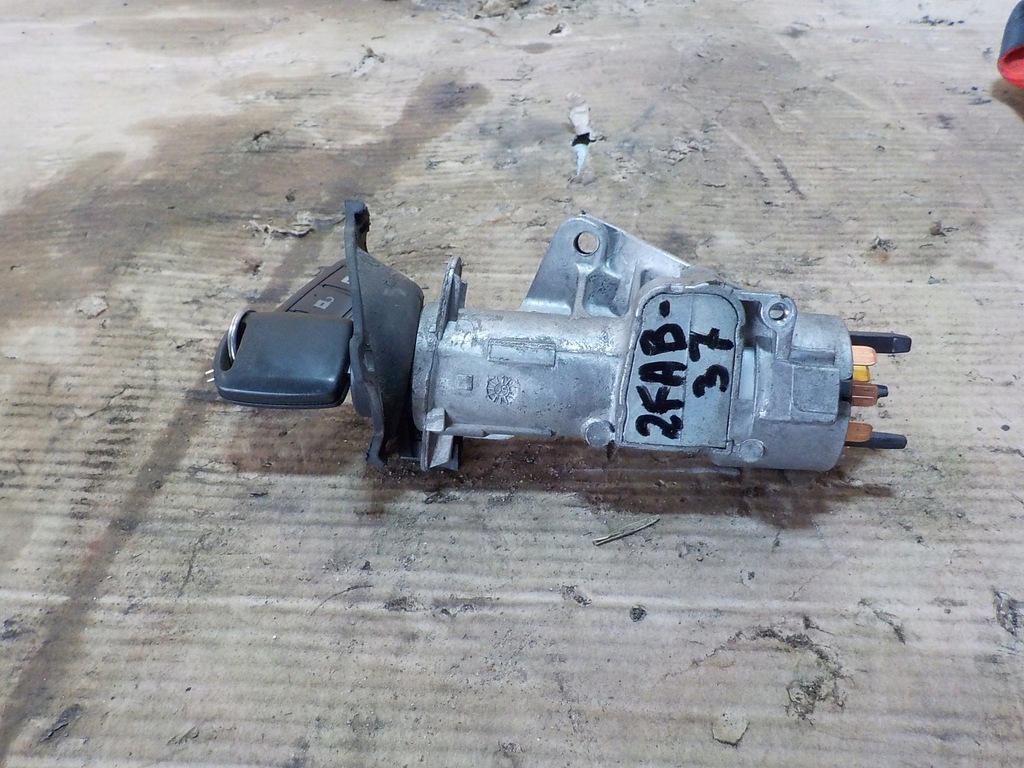 фото №4, Fabia ii замок запалювання