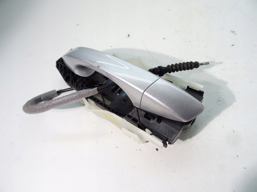 фото №1, Skoda fabia ручка наружная правая задняя 5n0839885h la7w .