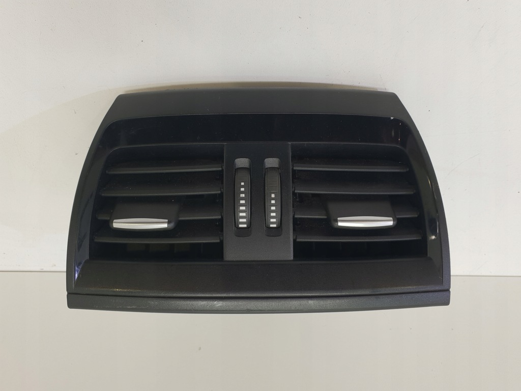 фото №1, Bmw x5 f15 решётка обдув 9252012