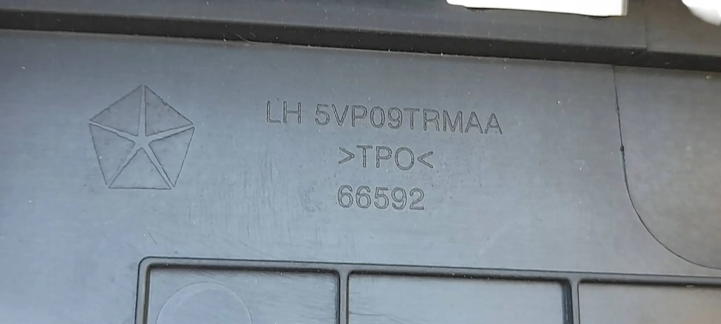 фото №5, Молдинг поріг задня ліва jeep grand cherokee wk2 lift 5vp09trmaa