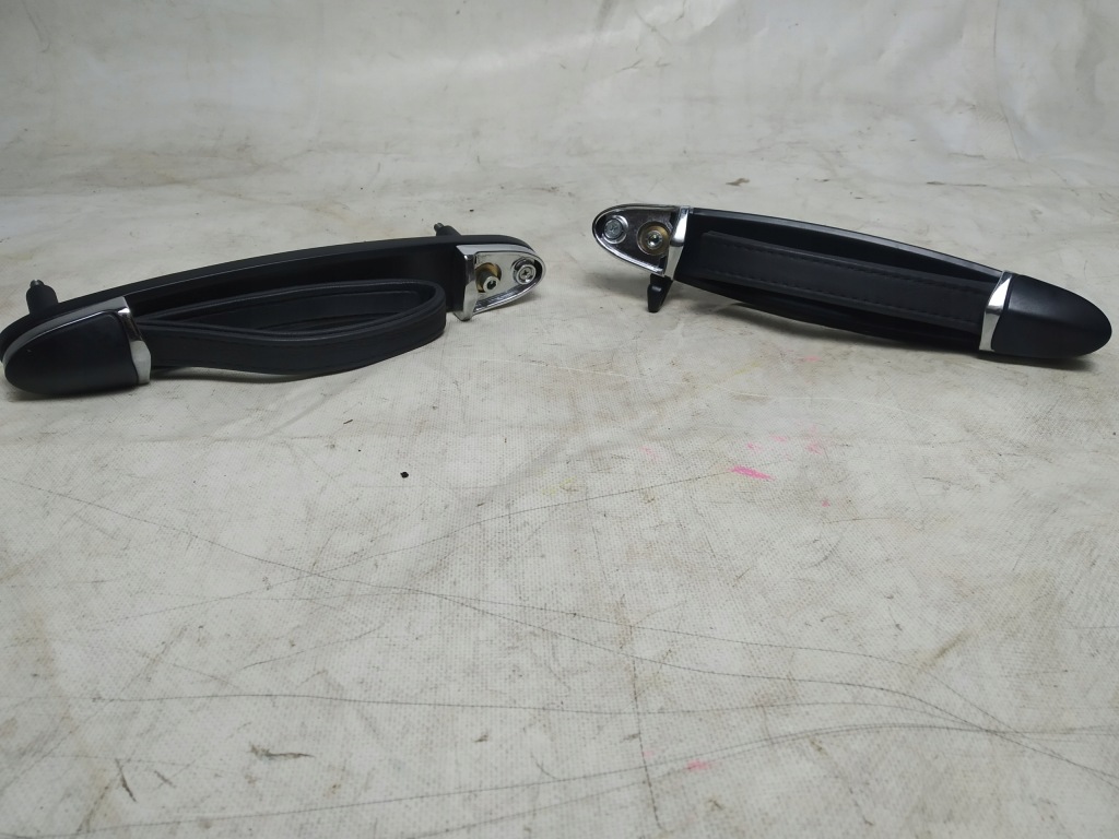 фото №1, Maserati quattroporte 04-12 ручка стельовий