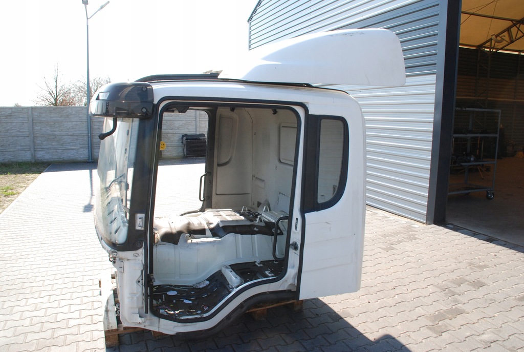 фото №7, Кабіна cp p scania r плоске дах без оснащення 11r