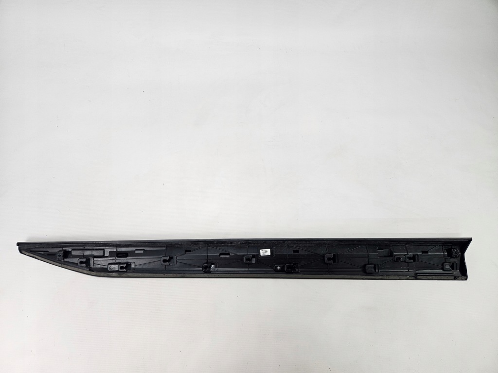 фото №10, Skoda superb iii 3 2015 - молдинг накладка дверь перед левый 3v0854939