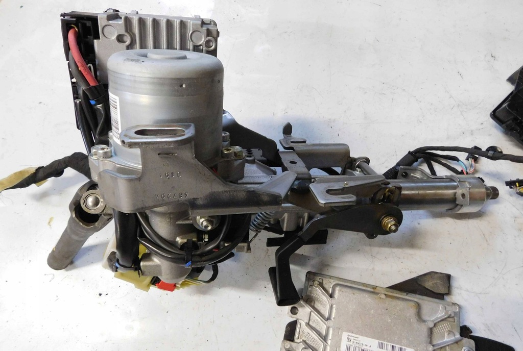 фото №7, Renault megane iii 2.0 16v m4r713 набір стартовий бортовий комп'ютер bcm карта