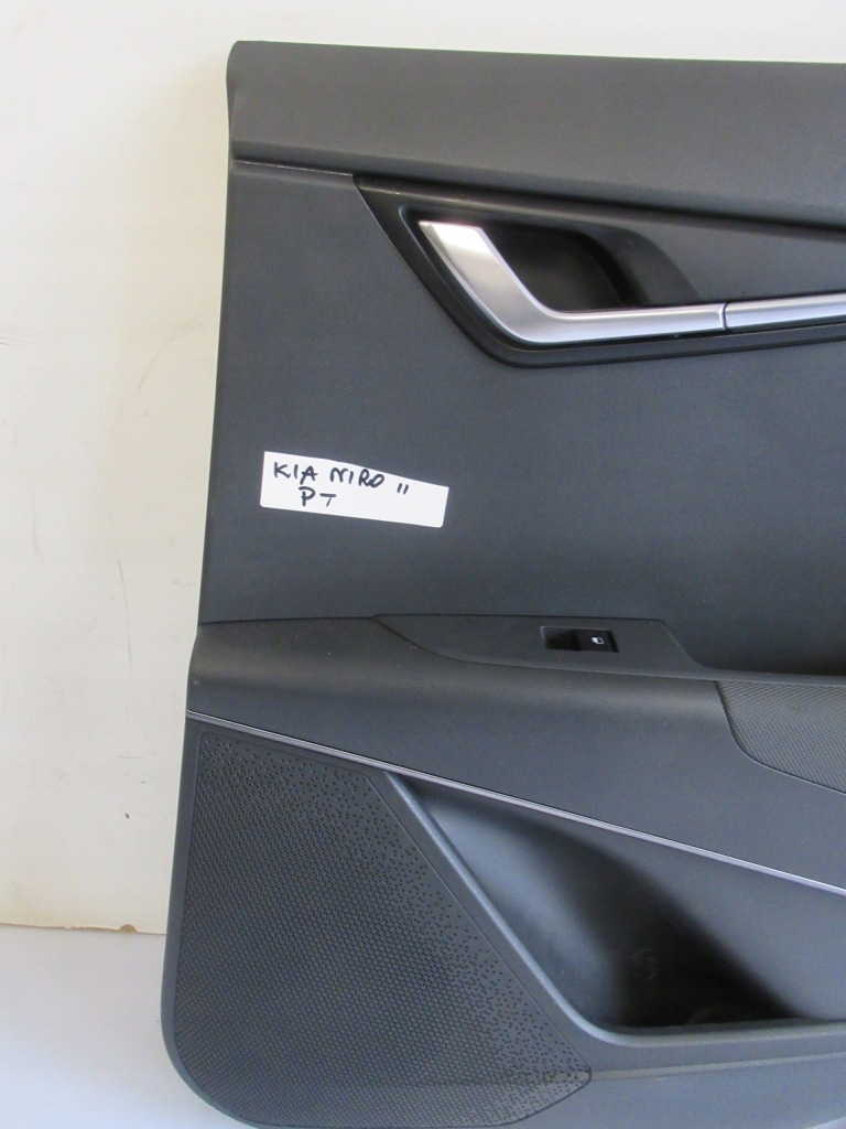 фото №4, Kia niro ii 2022- обшивка двері правий задня