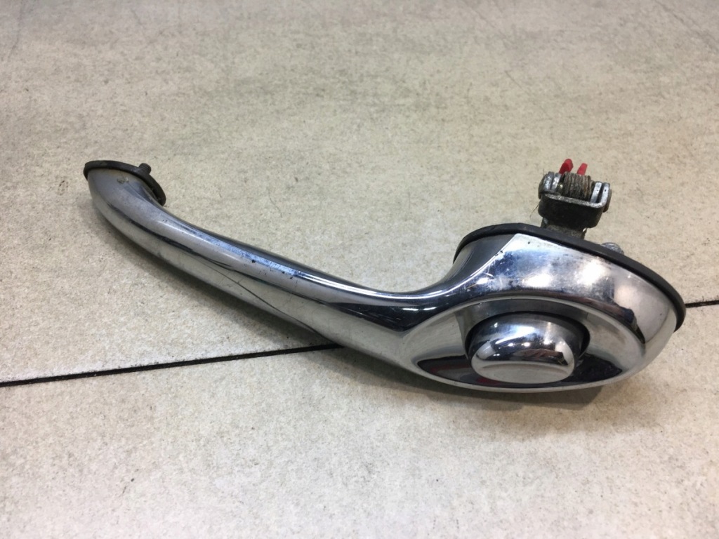 фото №1, Ручка наружная правый перед chrysler pt cruiser 04724912ac