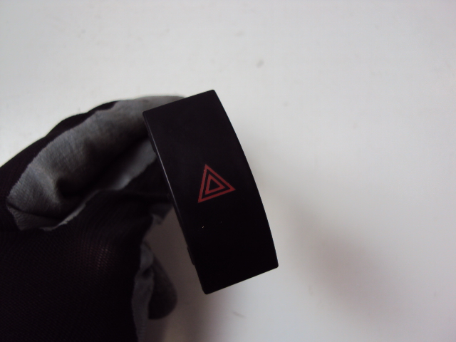 фото №2, Панель аварийных alfa romeo stelvio 2016-