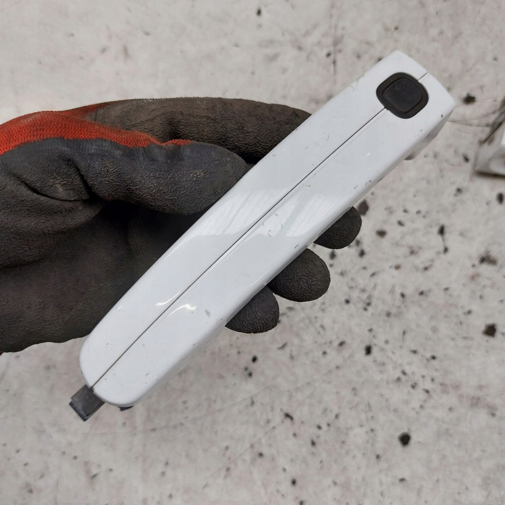 фото №9, Ford kuga i 1 ручка левая перед замок + ключ