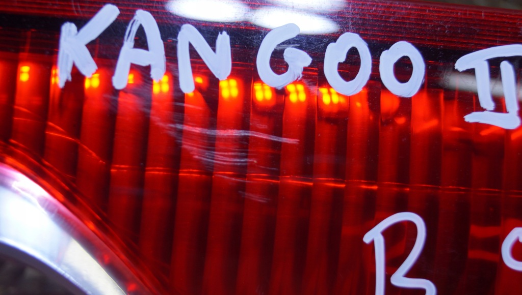 фото №3, Лампа правый задняя renault kangoo ii 8200419945