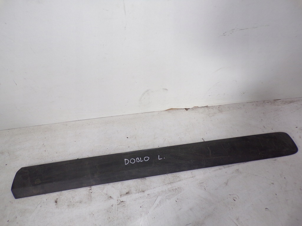 фото №1, Молдинг двері лівий перед fiat doblo