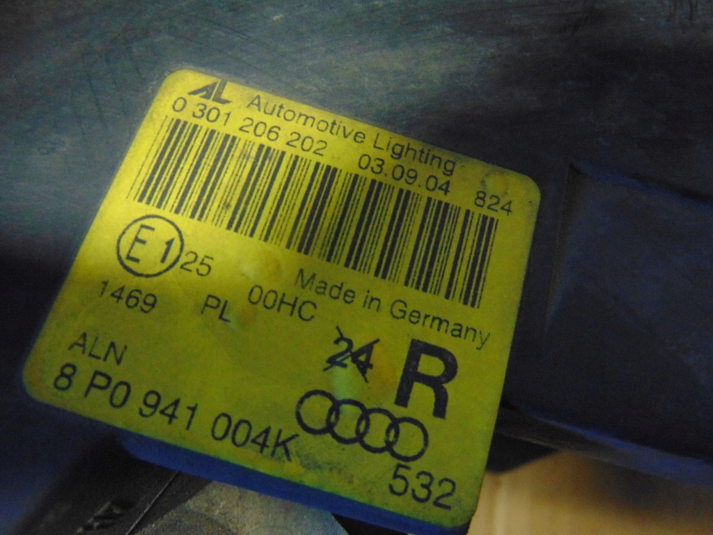 фото №6, Лампа права правий перед передня audi a3 8p europa