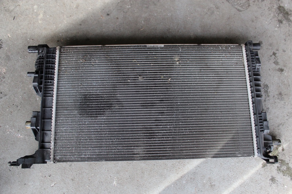 фото №1, Renault grand scenic iii 1.4 радиатор wody