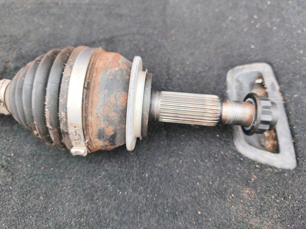 фото №2, Lexus rx v 2024 привідний вал задня