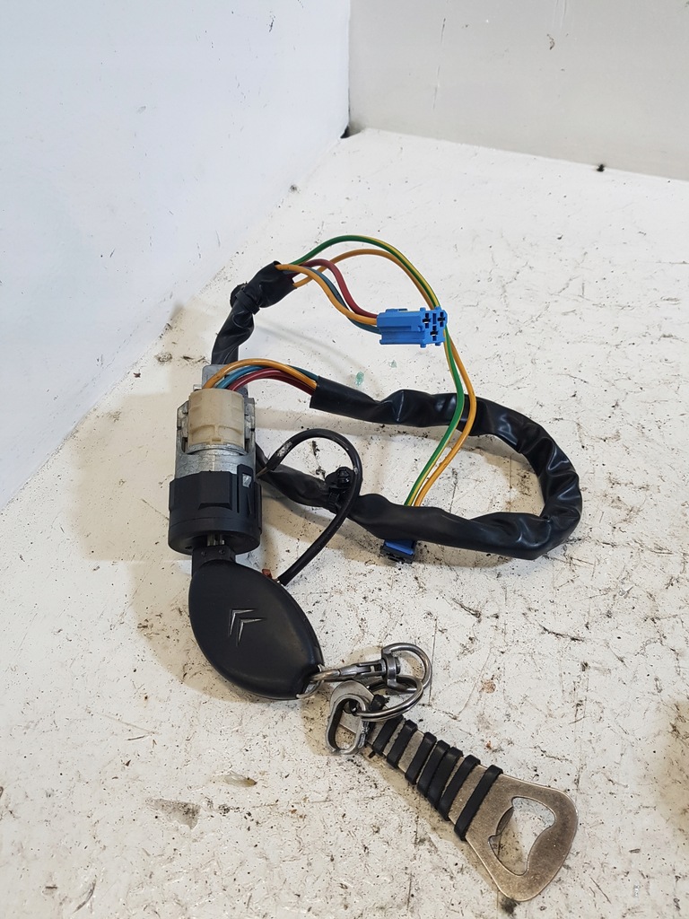 фото №1, Замок зажигания с ключ citroen c5