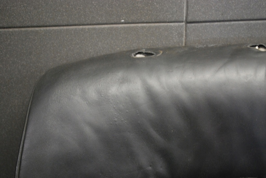 фото №9, Шкіра спинка сидіння передній audi a8 d3