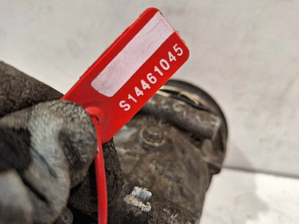 фото №5, Компрессор кондиционера 8200716562 dacia logan i 1.5 dci