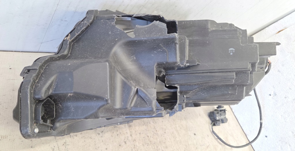 фото №11, Лампа перед правая nissan x-trail iv t33 21- full led org europa повреждённая