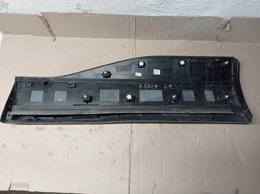 фото №5, Молдинг дверь левый задняя jaguar i-pace