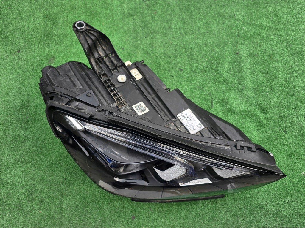 фото №3, Mercedes gle w167 full led лампа передняя