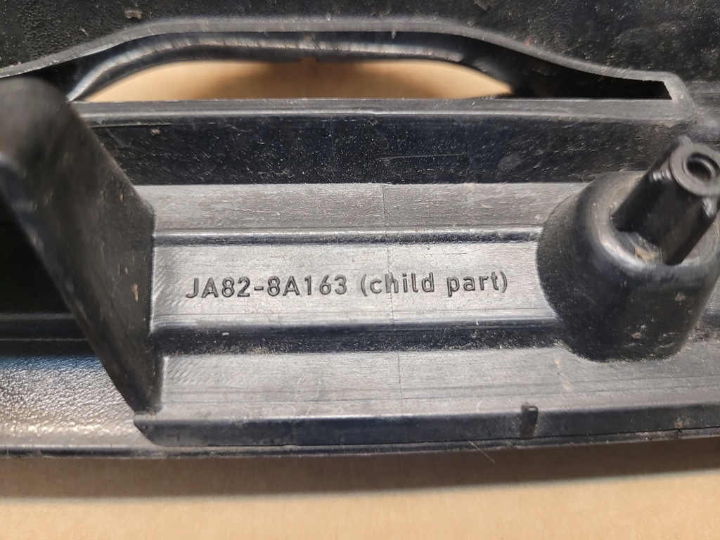 фото №8, Решітка радіатора land range rover velar