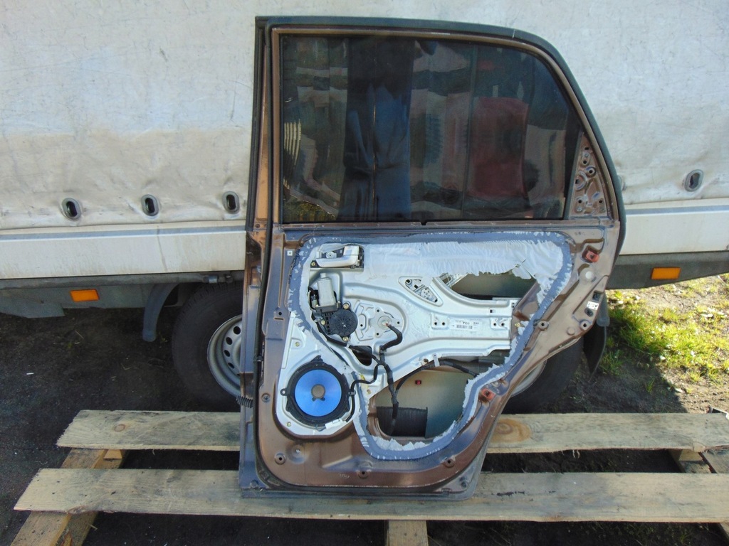 фото №13, Дверь правый задняя kia sportage 2 ii цвет 6d