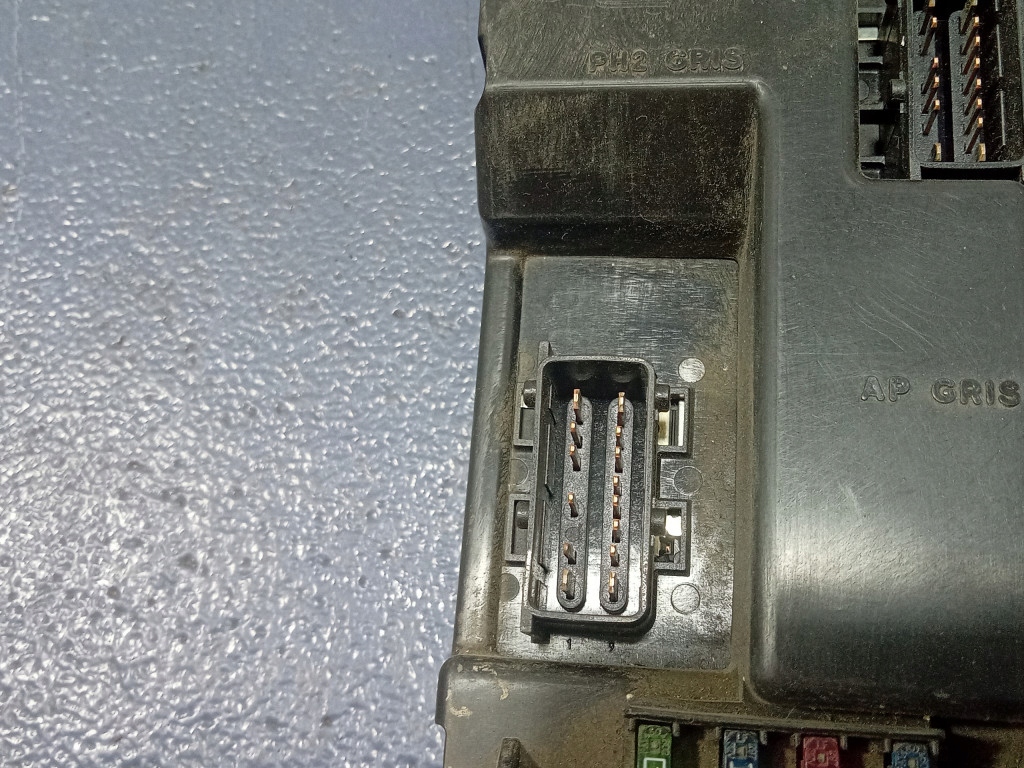 фото №5, Peugeot 307 коробка модуль bsi 9650217980