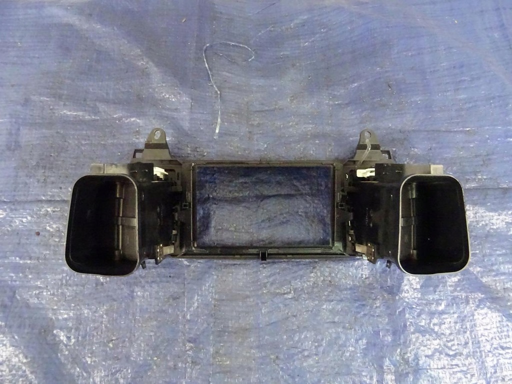 фото №2, Рамка дисплея радіо навігації mercedes w166 ml