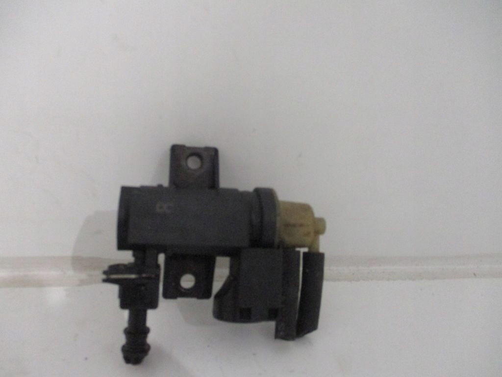 Купить Renault master iii 2.3 dci клапан вакуумa