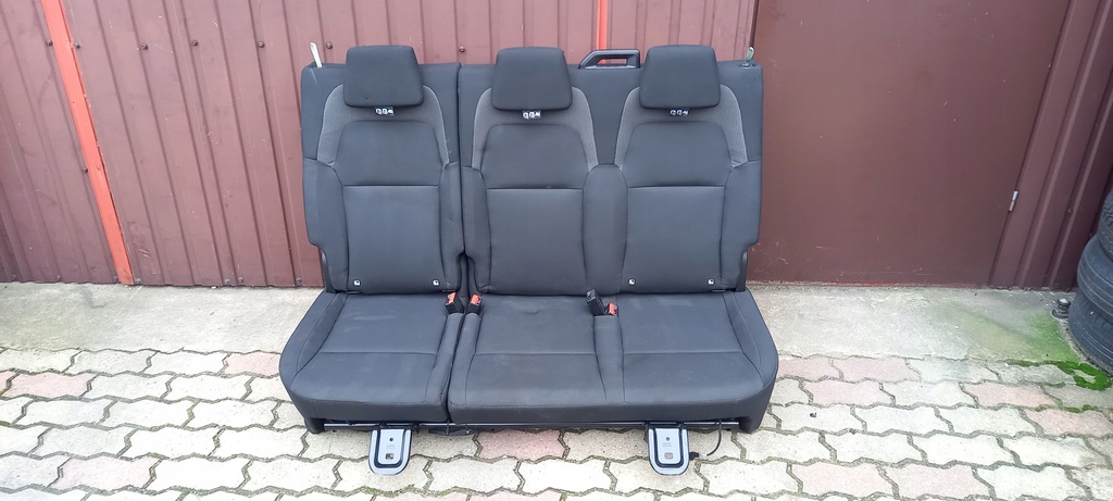 фото №4, Сиденья, заднее сиденье задняя dacia jogger