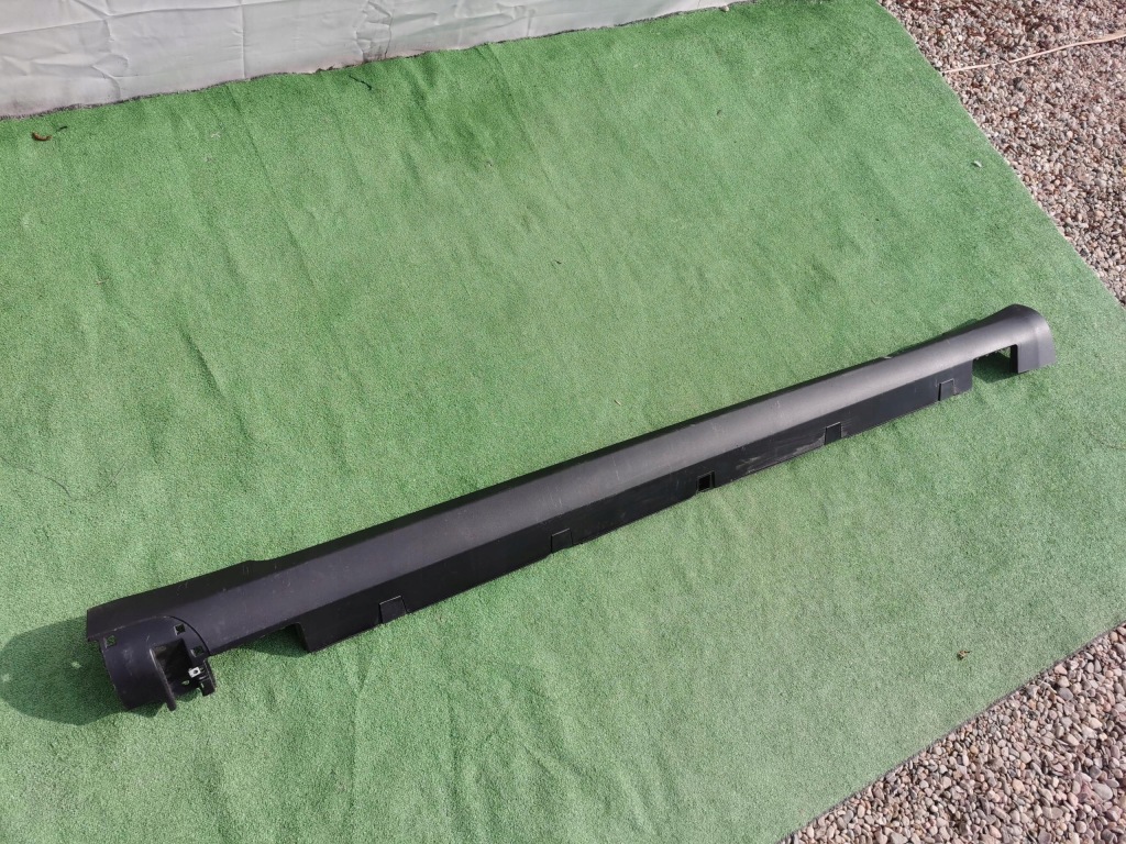 Молдинг порог правая порог правый tesla s 6005875-00-g Киев