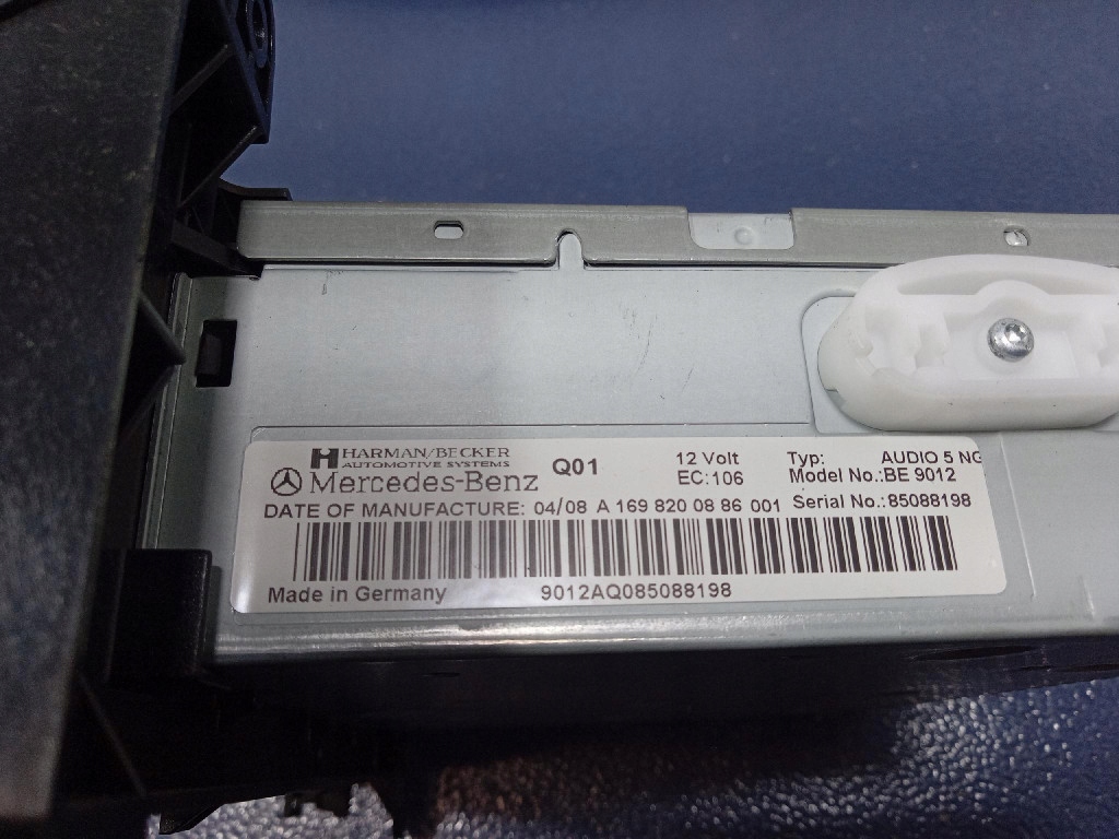 фото №6, Mercedes a w169 радио cd заводской a1698200886