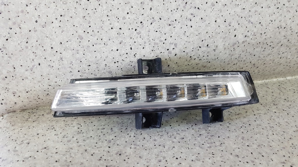 Купити Renault clio iv gt-line 2012 - лівий led drl протитуманна фара 9856