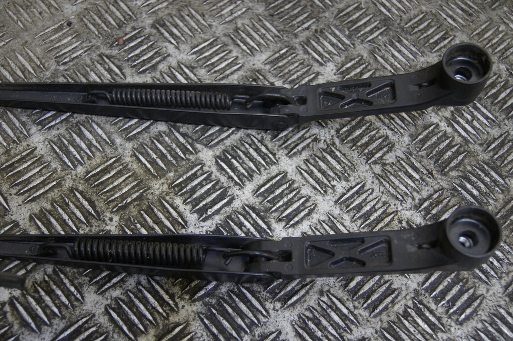 фото №4, Двірники важелі двірник kpl. space star ii