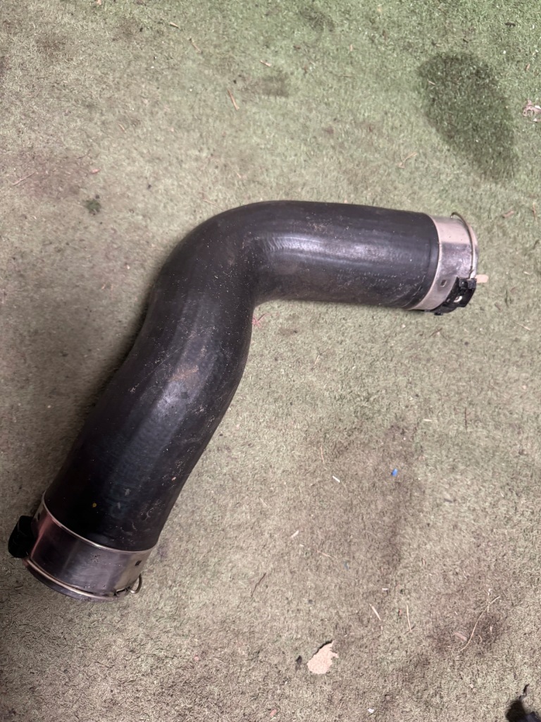 2018 bmw 7 series 740ld 2.0 дизель пабтрубок  интеркулер air line 521931a Недорого