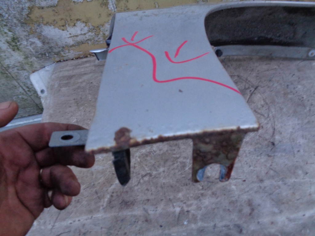 Крило передній правий renault megane 3 3 Недорого