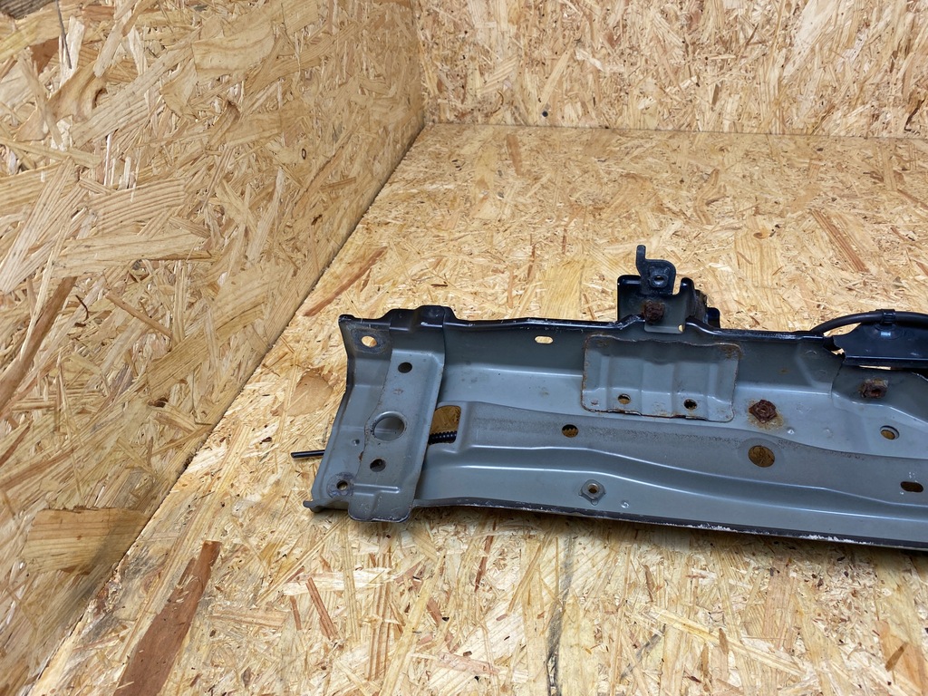 фото №12, Балка верхний pas передний усилитель toyota prius iv 2015-