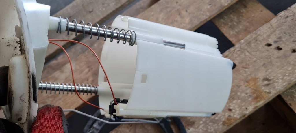 Купити Maserati quattroporte vi помпа пального бака бензин 3.8 v8 670003733