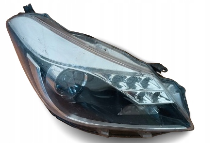 фото №1, Лампа правый перед eu led toyota yaris iii 3 2012- hybrid