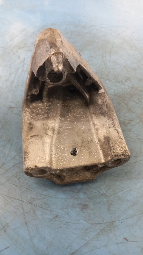 фото №5, Кронштейн двигуна renault modus 1.5dci 04r