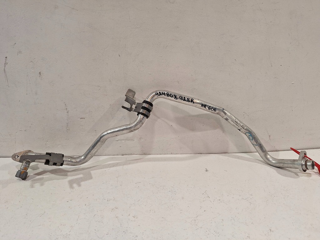 фото №1, Шланг кондиционера 924808928r renault arkana 1.6 e-tech
