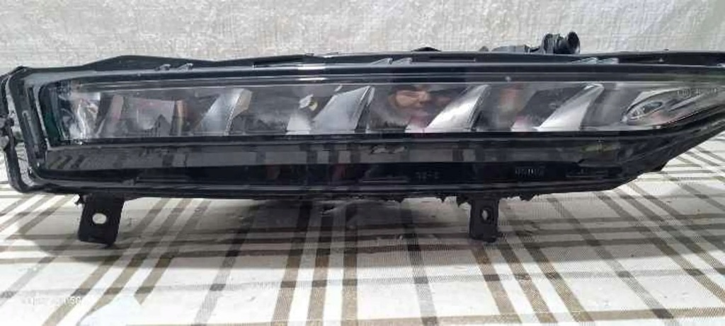 фото №1, Skoda superb b8 3v протитуманна фара лівий перед uk