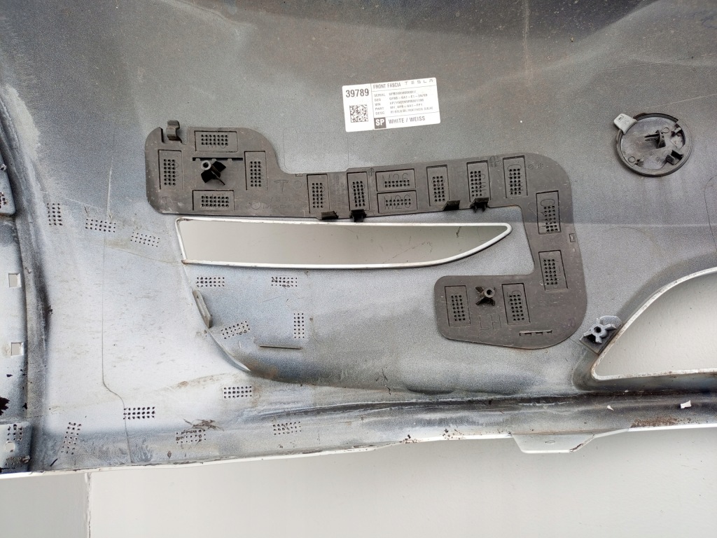 Tesla model y 2020- бампер перед передний 1493745-00-a ÷ Доставка