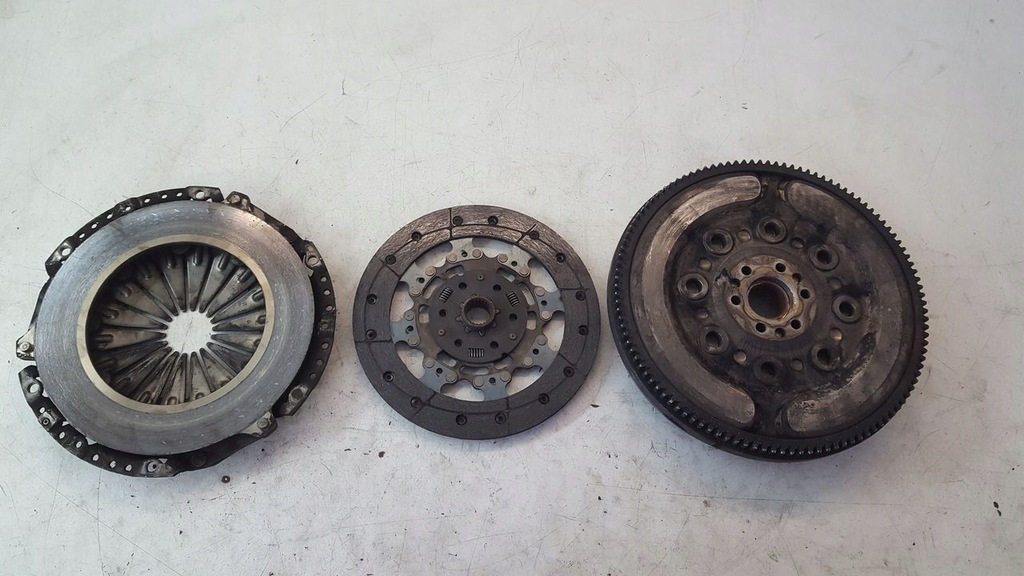 фото №11, Колесо двомасовий volvo s40 1,6d