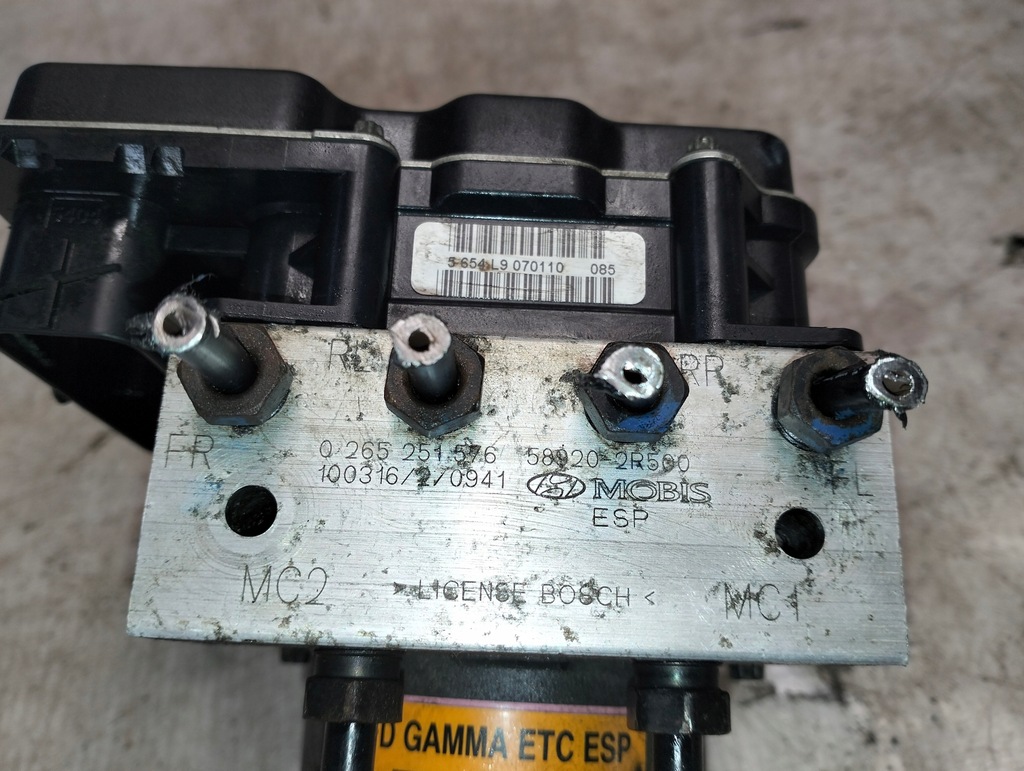 фото №9, Насос блок керування abs hyundai i30 1.4b 2010 i 0265951617 58920-2r500