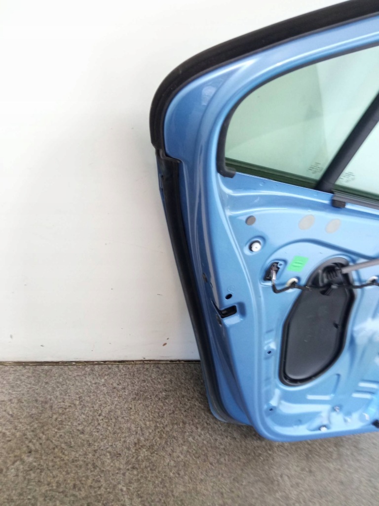 Дверь левая задний lq5x skoda rapid 1 2012-2019 Доставка