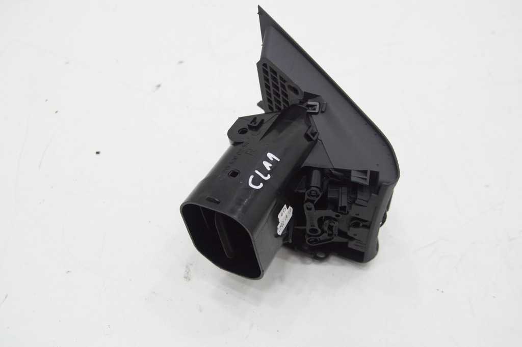 Решітка обдув czarna середина p/l mercedes cl w215 в Україні