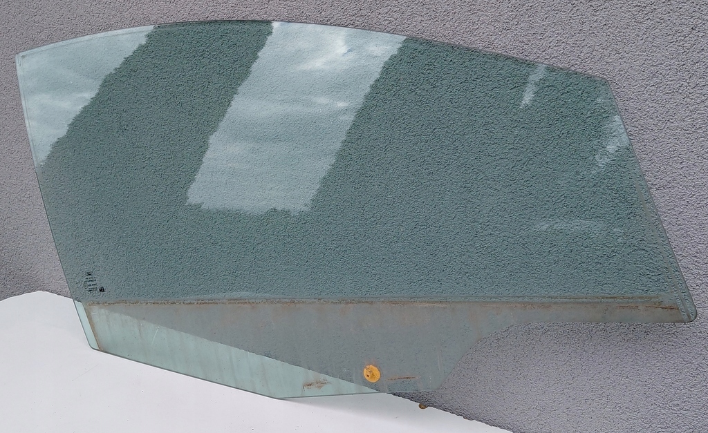 фото №1, Ford fiesta mk7 скло двері передня права 5d пасажир