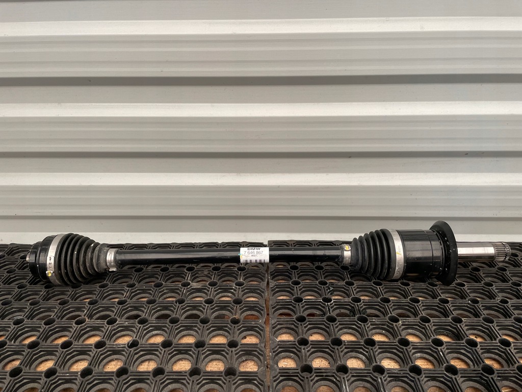 фото №1, Bmw оригинальный номер 7646867 приводной вал задняя