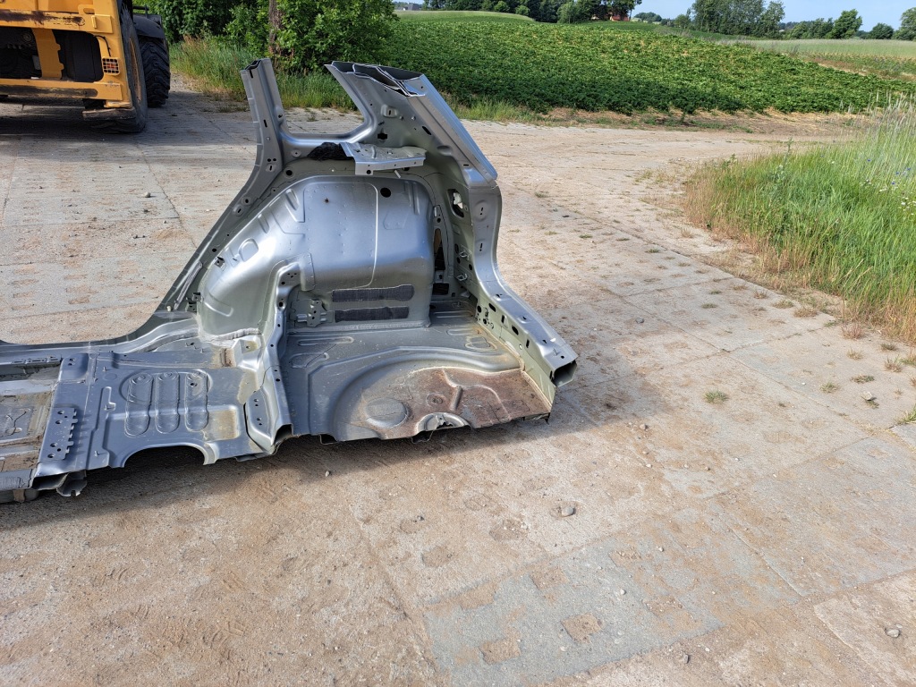 фото №3, Vw tiguan 5na 2017 r крила чверть права задня