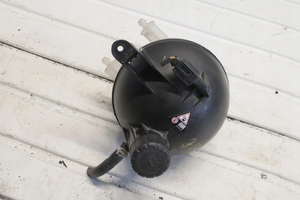 фото №1, Бачок расширительный mercedes a klassa a169